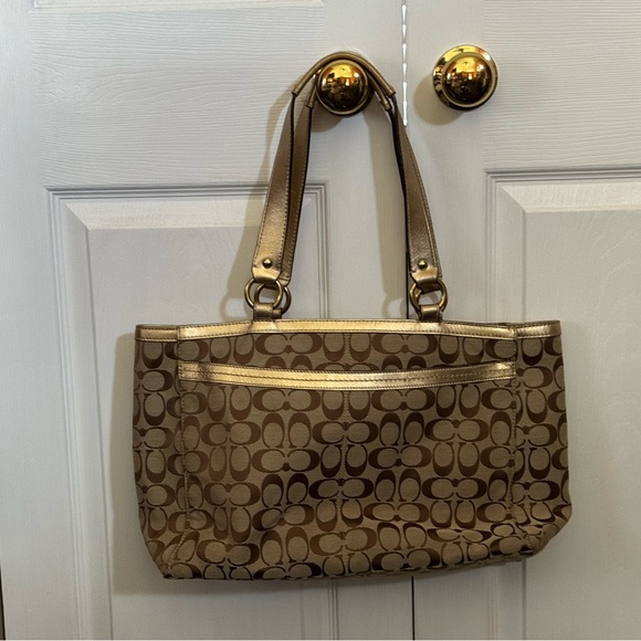 Coach Large Signature Tote Bag - Picture 8 of 10